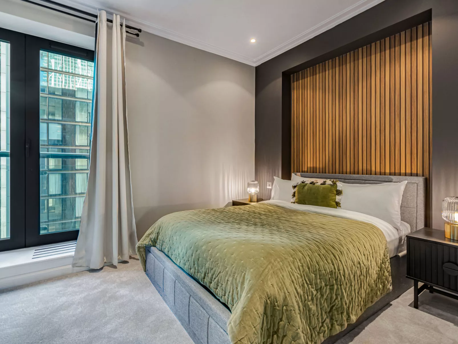 Discovery Apartments - Dedans