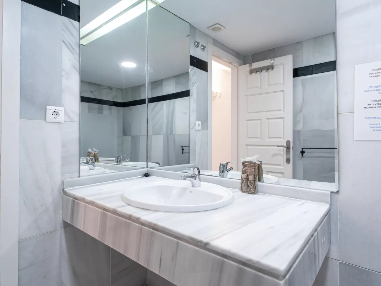 Rio Marinas by Casasol - Inside