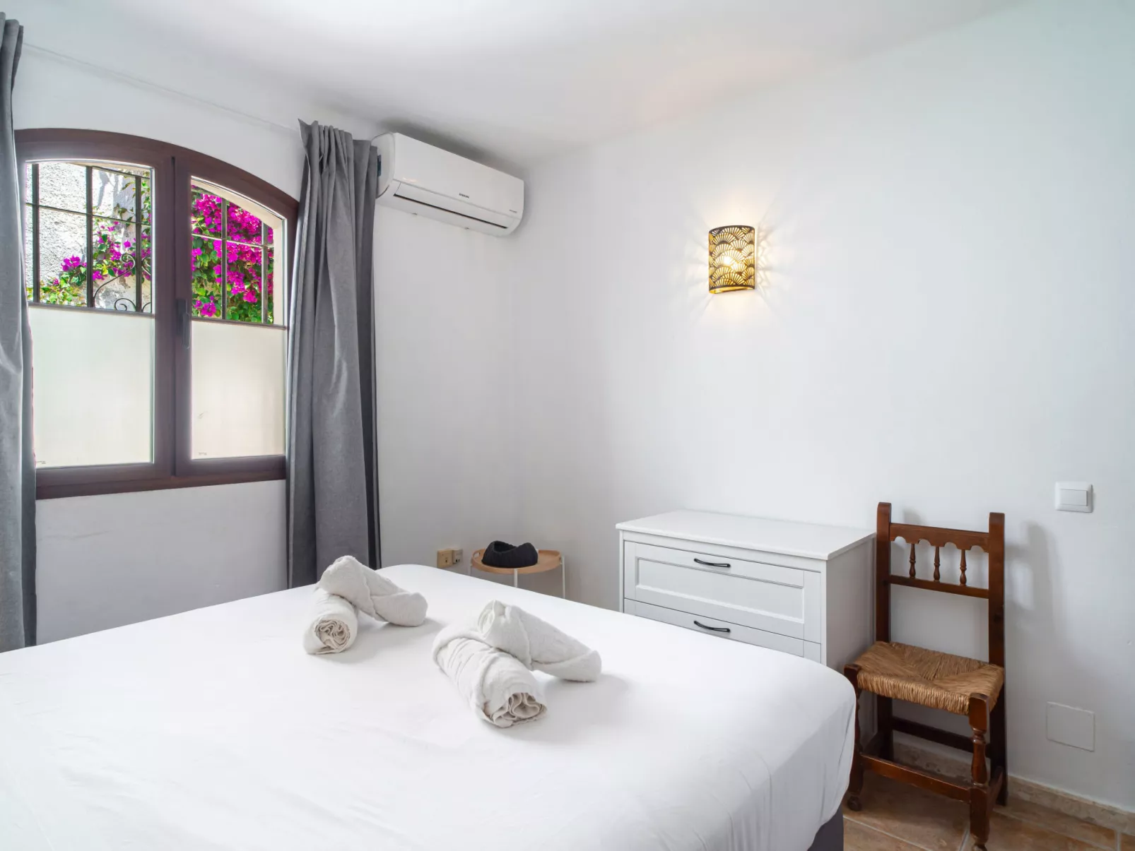 Hibiscos 72 Deluxe by Casasol - Drinnen