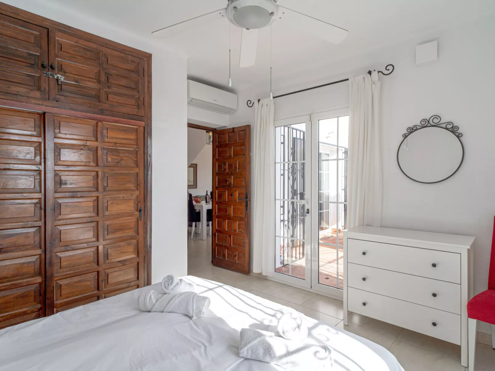 Villa Caritas Punta Lara by Casasol - Drinnen