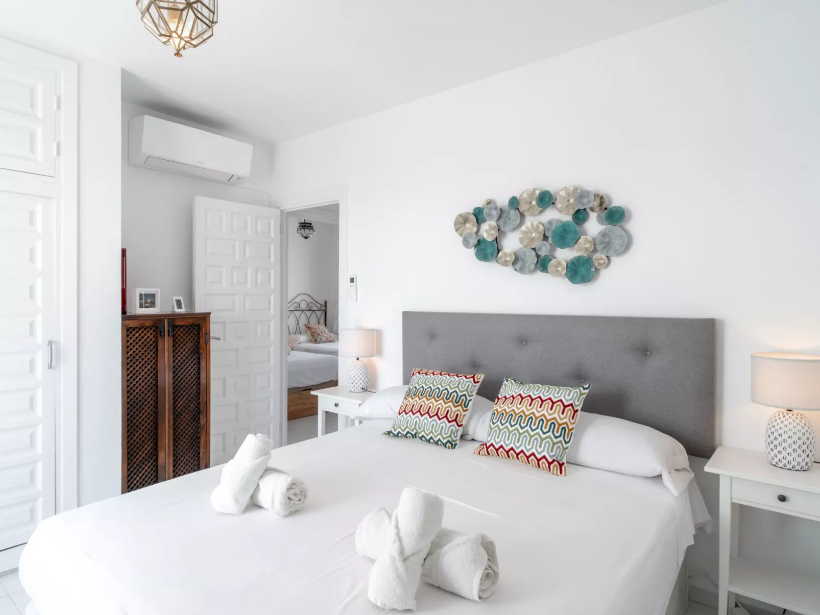 Los Aguacates Bellavista by Casasol - Inside