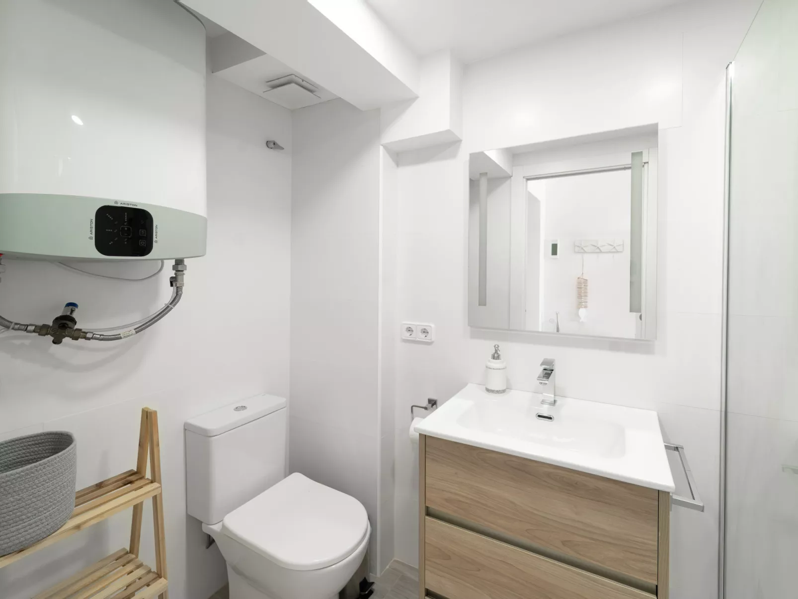 WELCS ESTUDIO 131 EMP cerca del mar - Inside