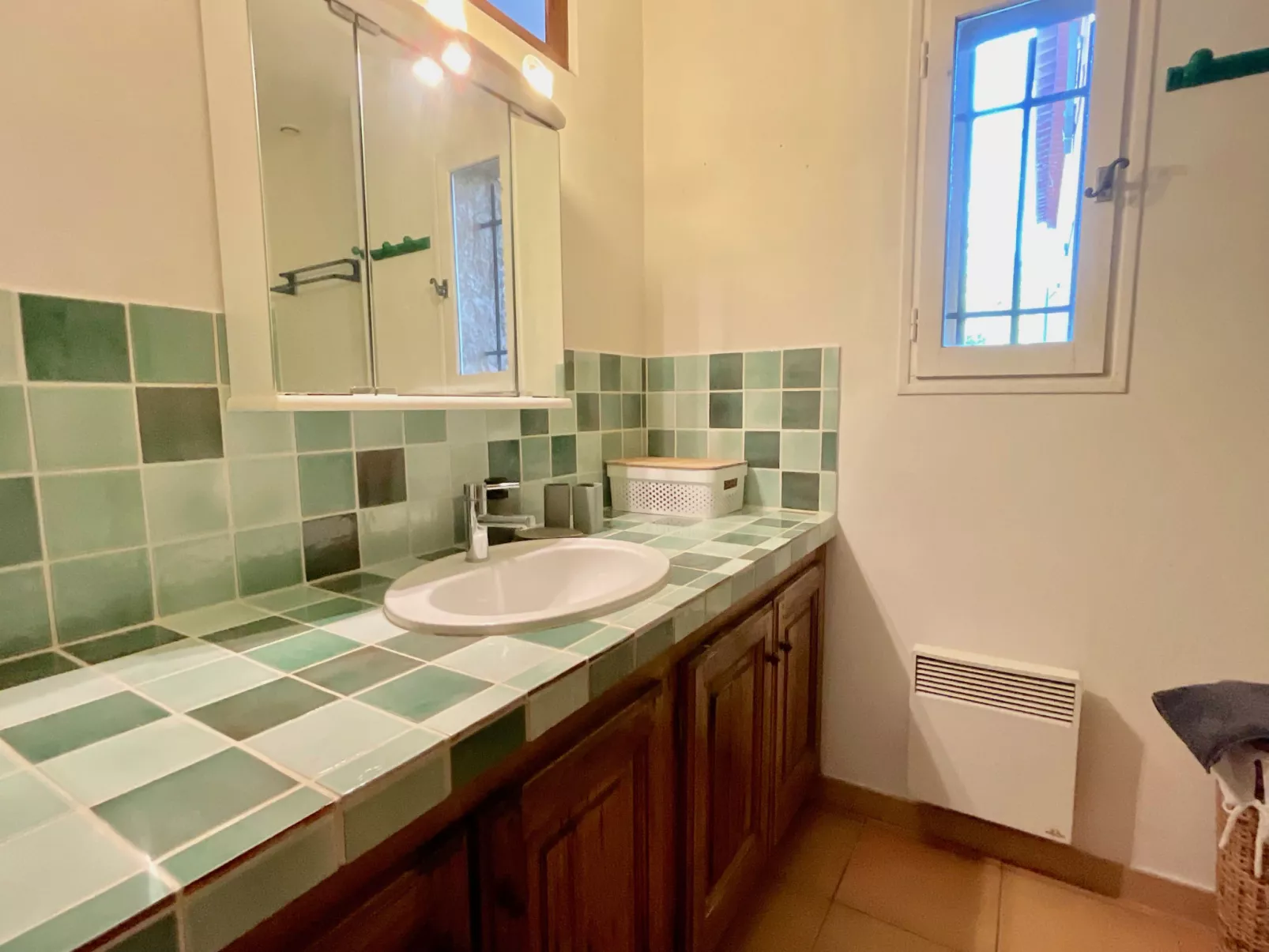 LE FERRAILLON - Drinnen