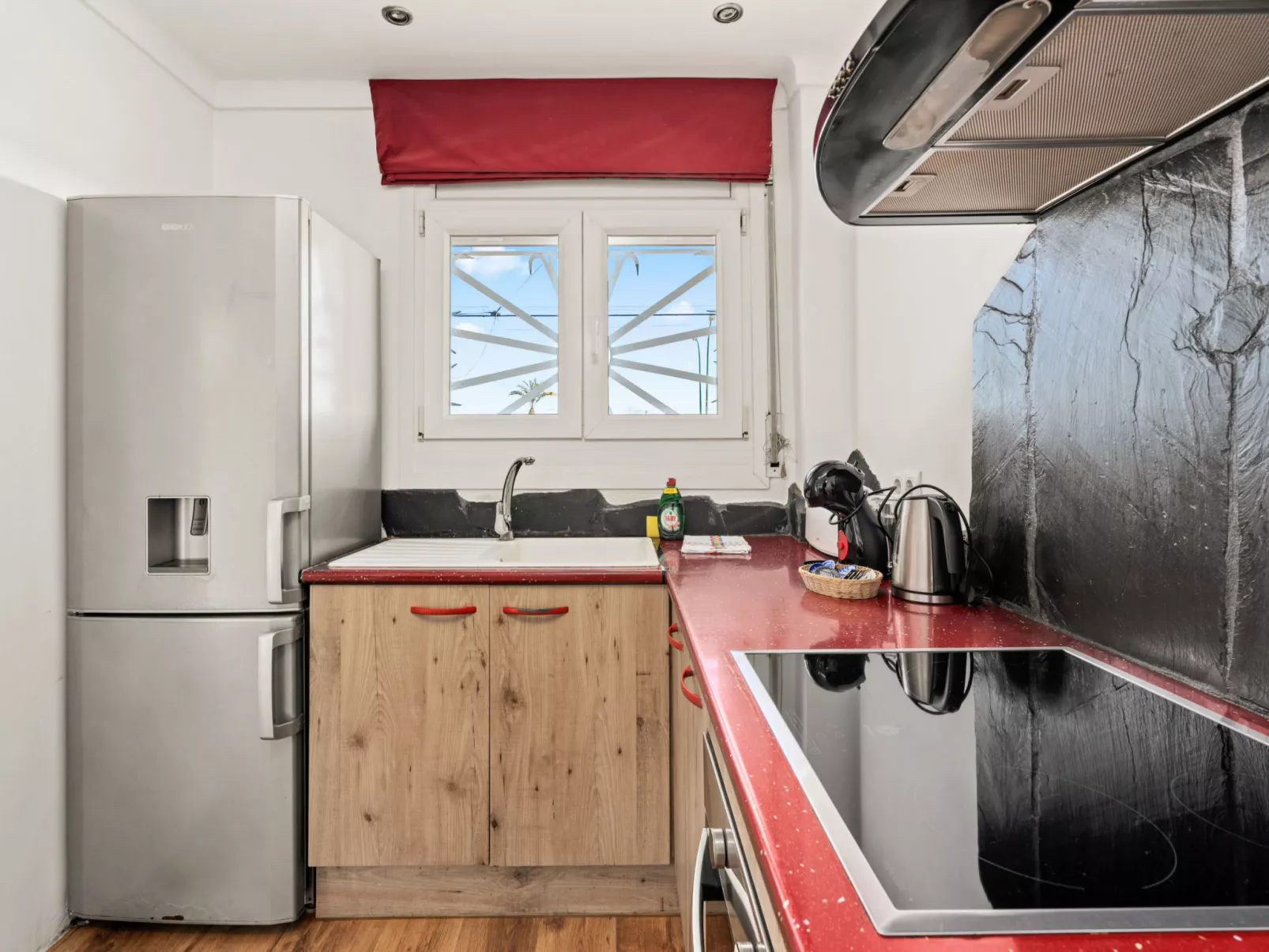 WELCS APARTAMENTO 218 EMP frente al Mar - Inside