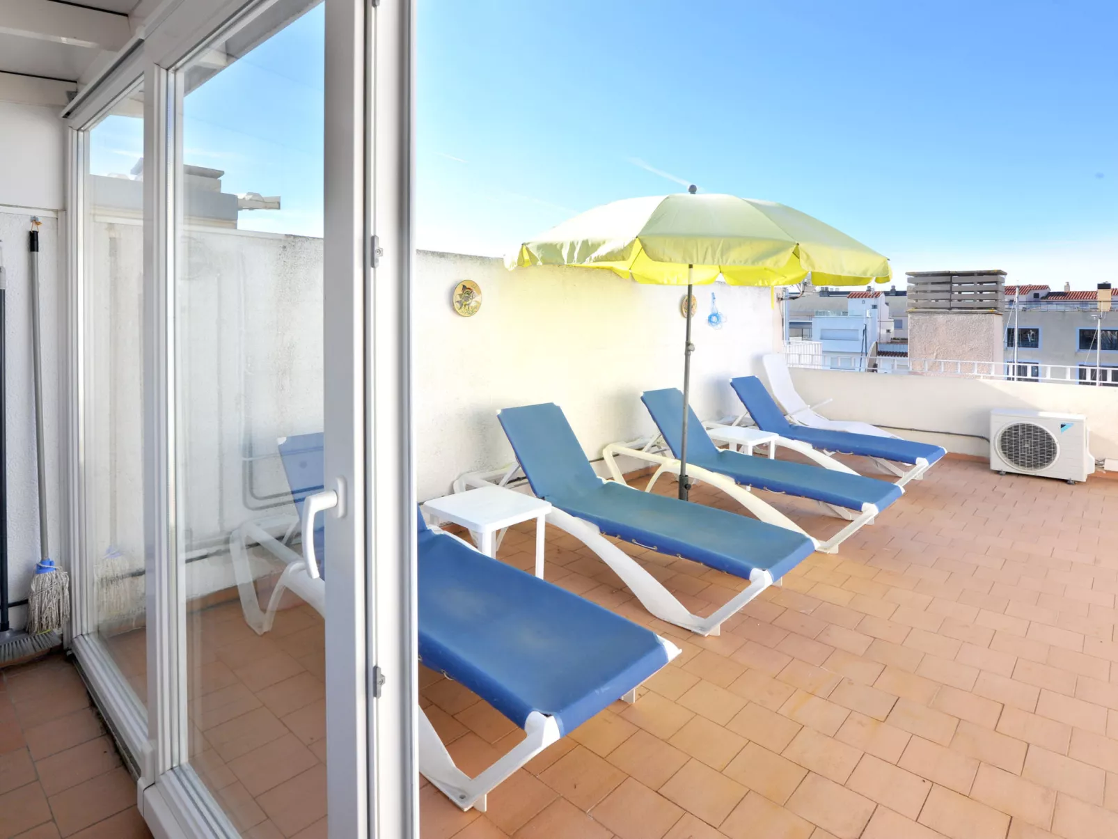 WELCS APARTAMENTO 118 EMP con vistas al canal - Dehors