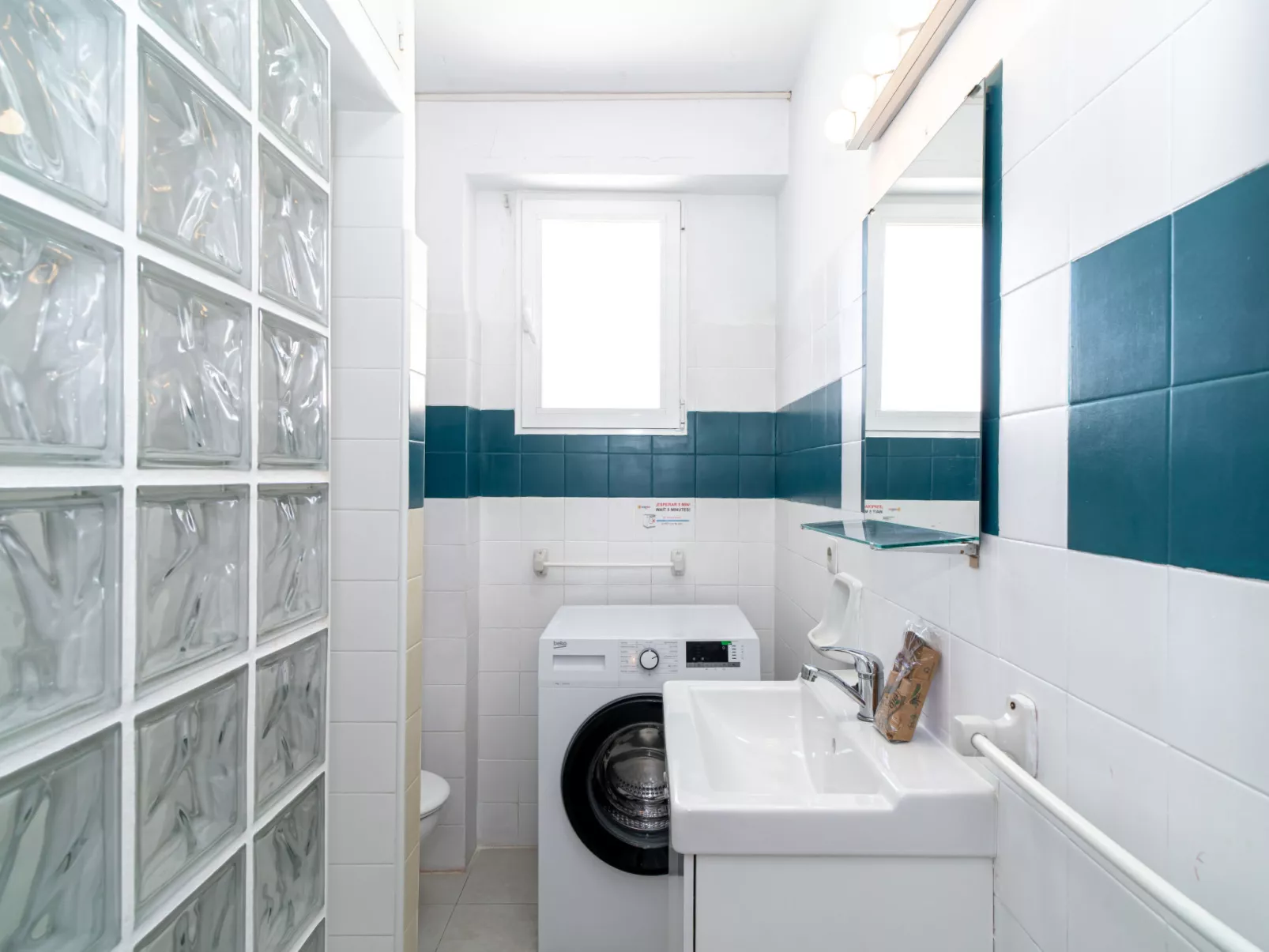 Bahia 49 Apartments by Casasol - Drinnen