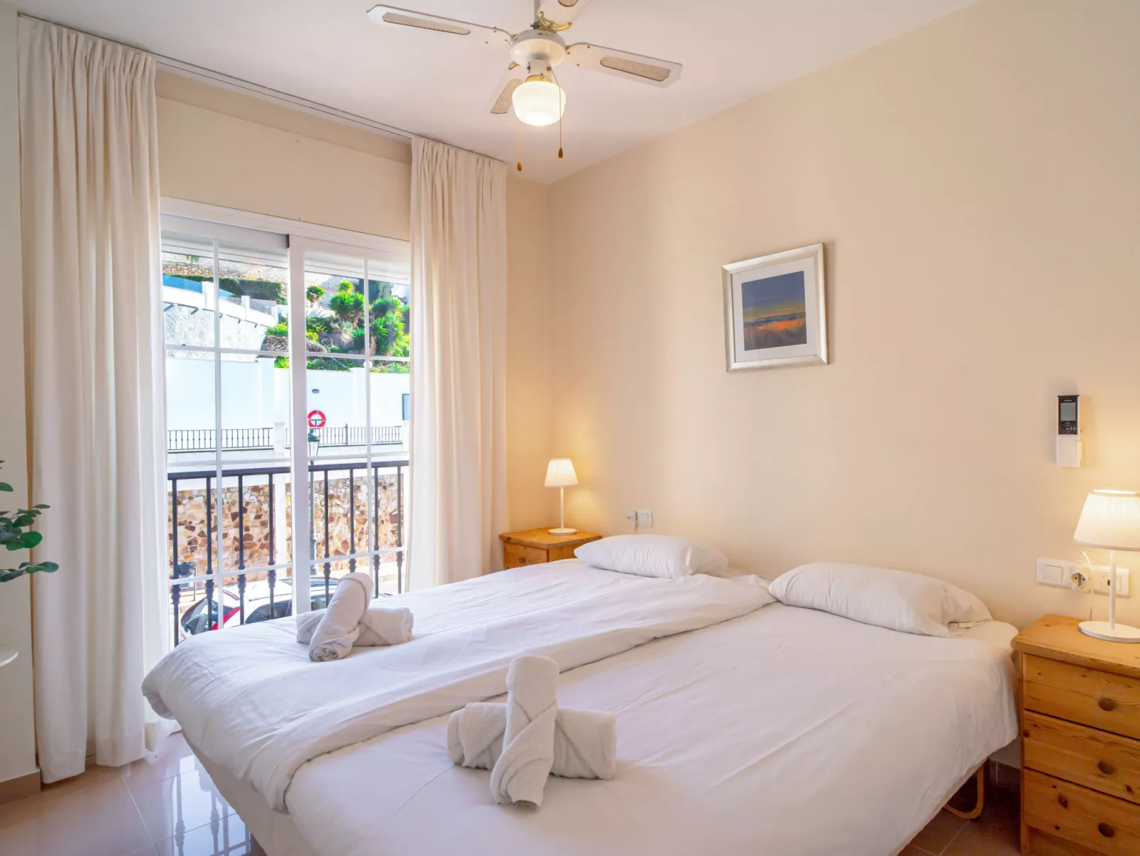 Mediterraneo 1J by Casasol - Inside