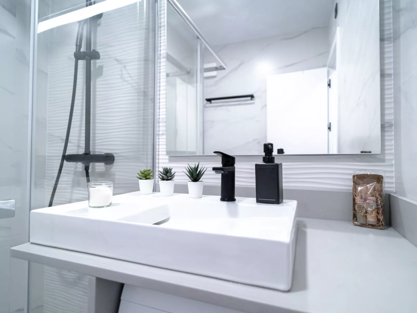 Central Studio by Casasol - Inside