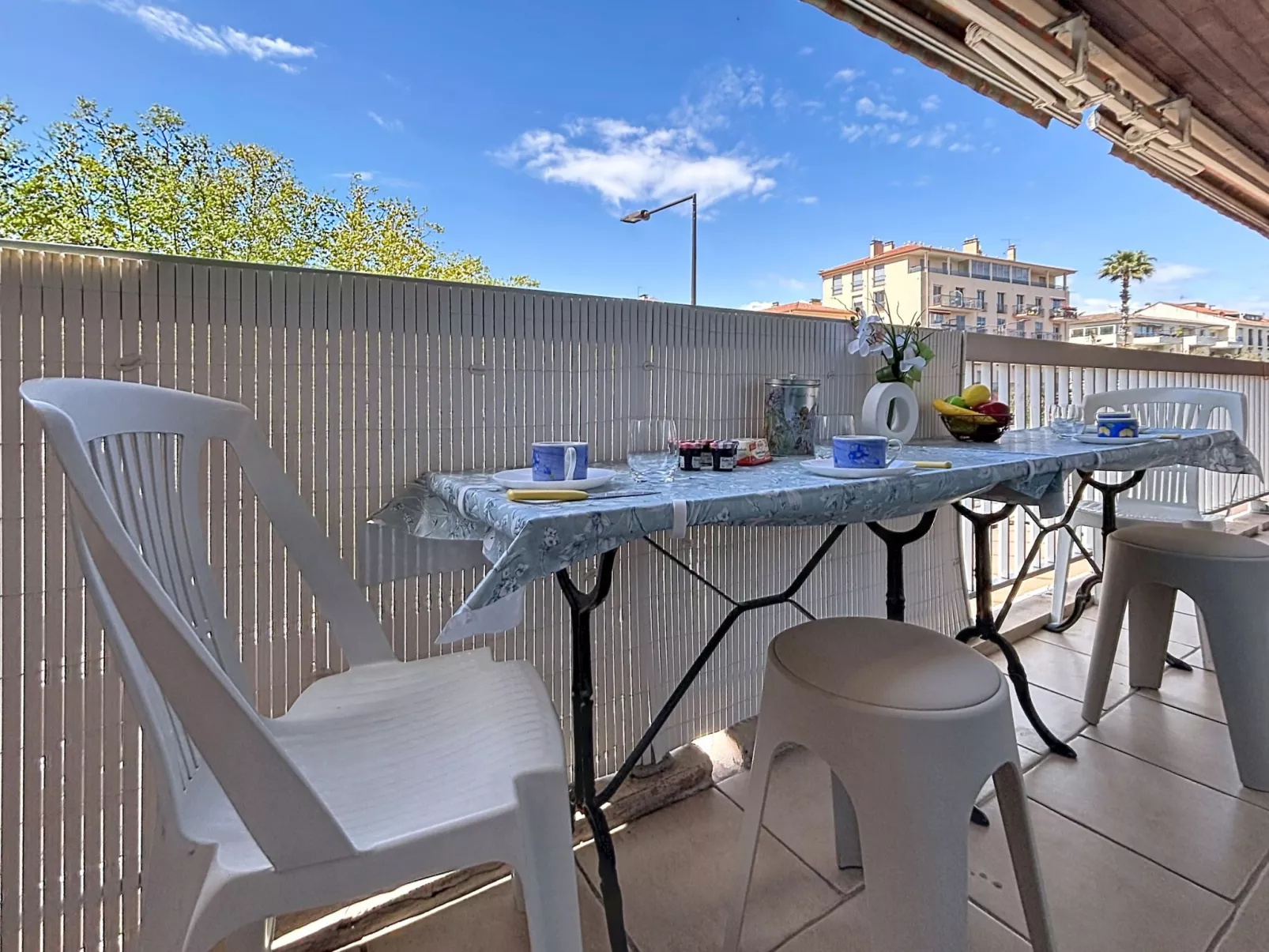 L'Espelido - Draußen