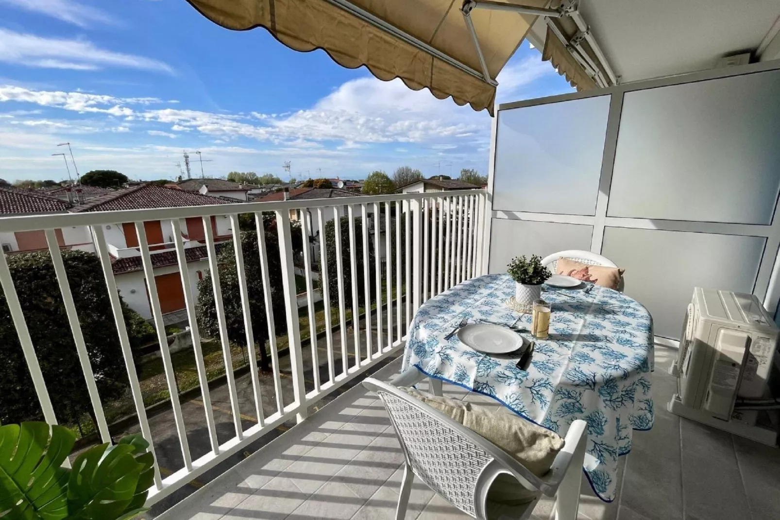 Alvorada 13-Terrace balcony