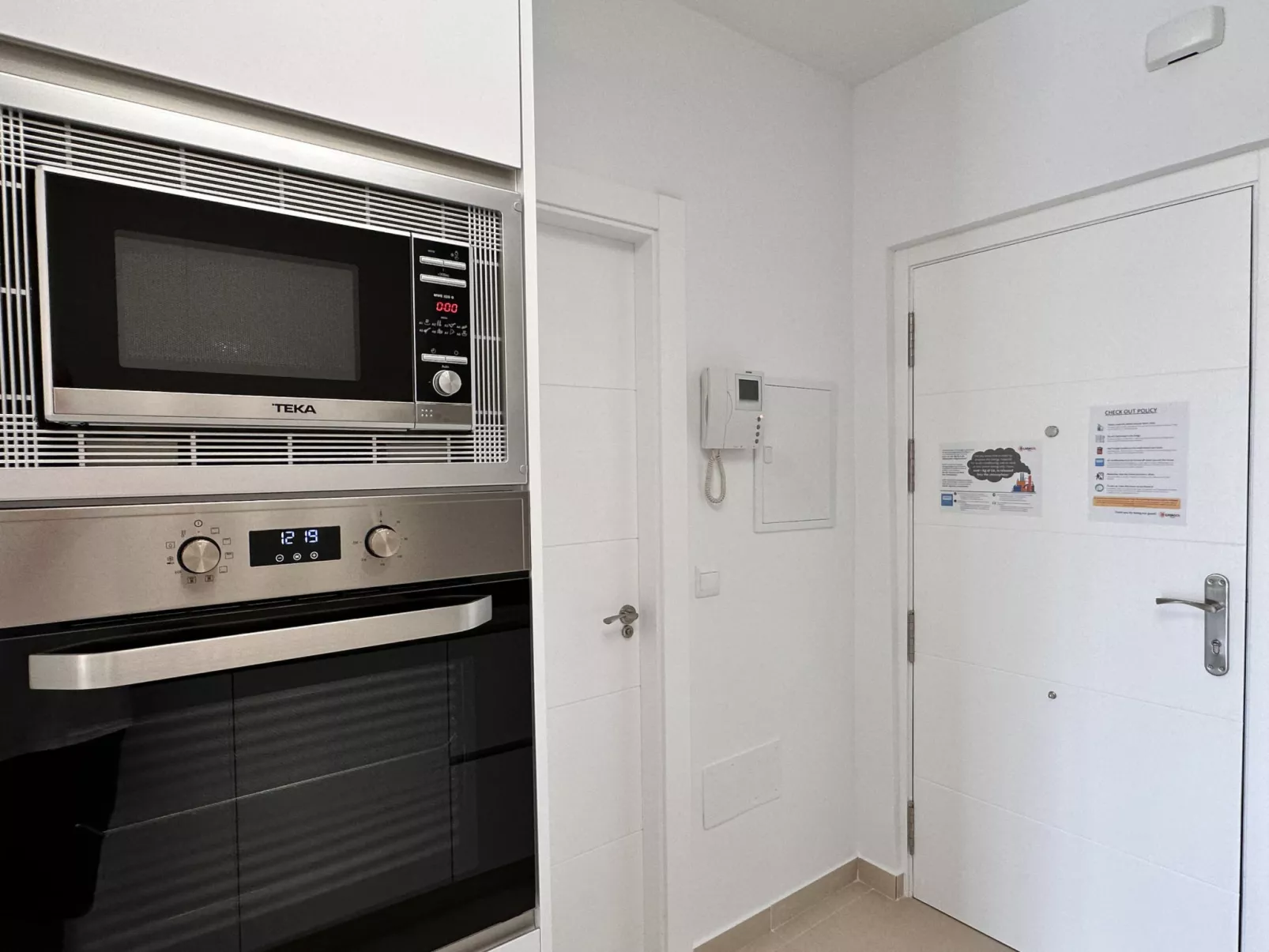 Carabeo 26 Boutique Studio by Casasol - Inside