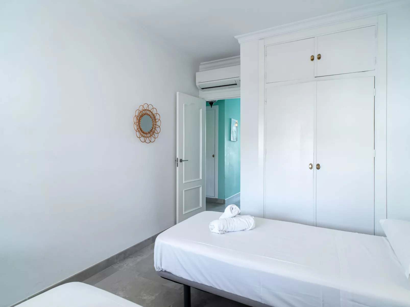 Carabeo 20 Apartment by Casasol - Inside