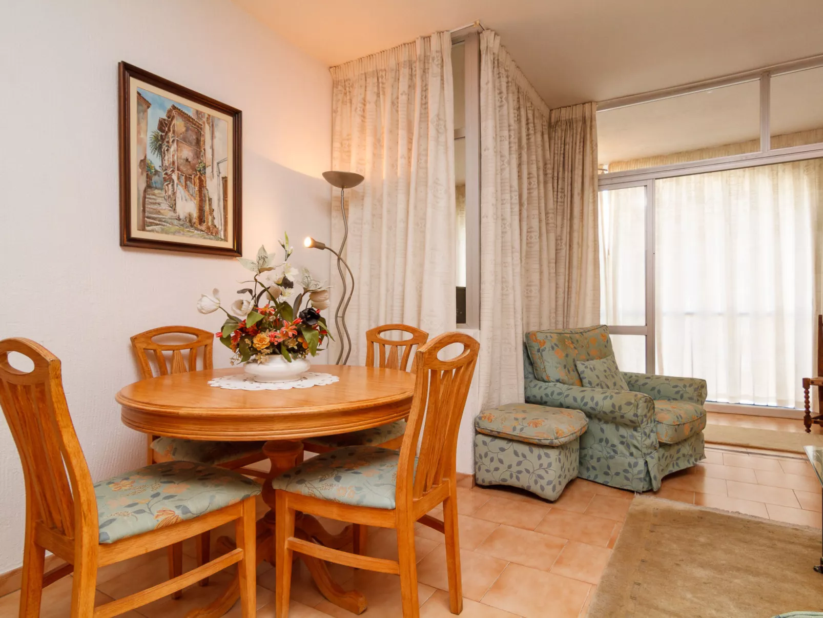 Carabeo 22 Apartment by Casasol - Inside