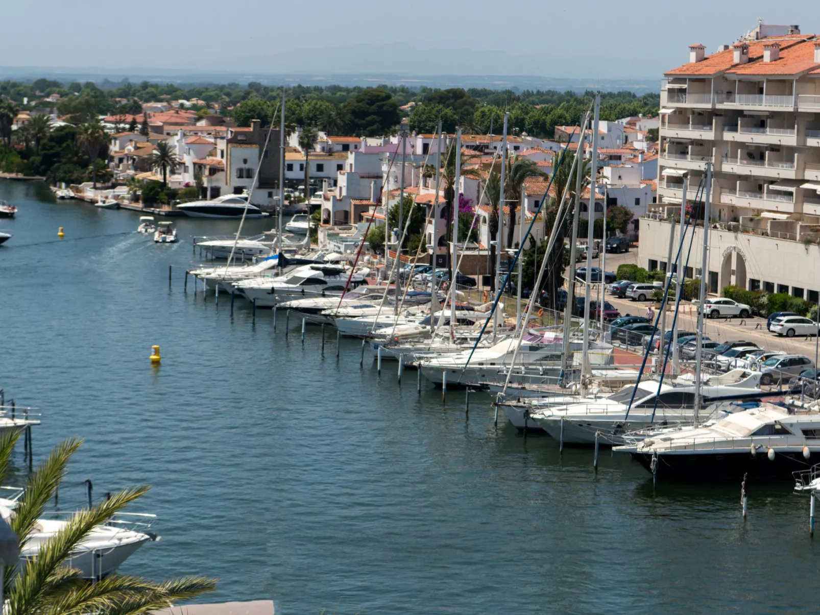 WELCS APARTAMENTO 264 EMP con vistas al canal - Draußen