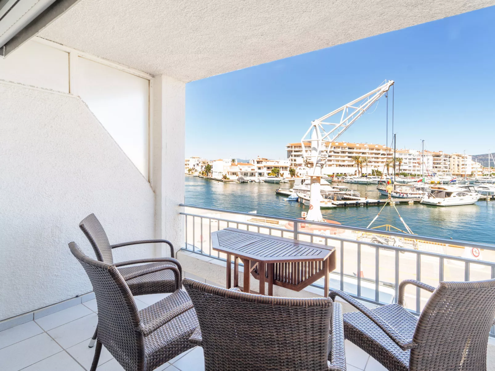 WELCS APARTAMENTO 100 EMP  con vistas al canal - Dehors