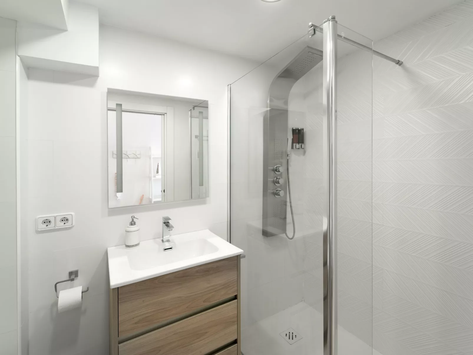 WELCS ESTUDIO 131 EMP cerca del mar - Inside