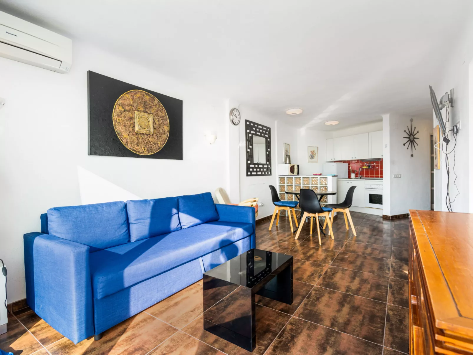 WELCS APARTAMENTO 221 EMP frente al mar - Drinnen