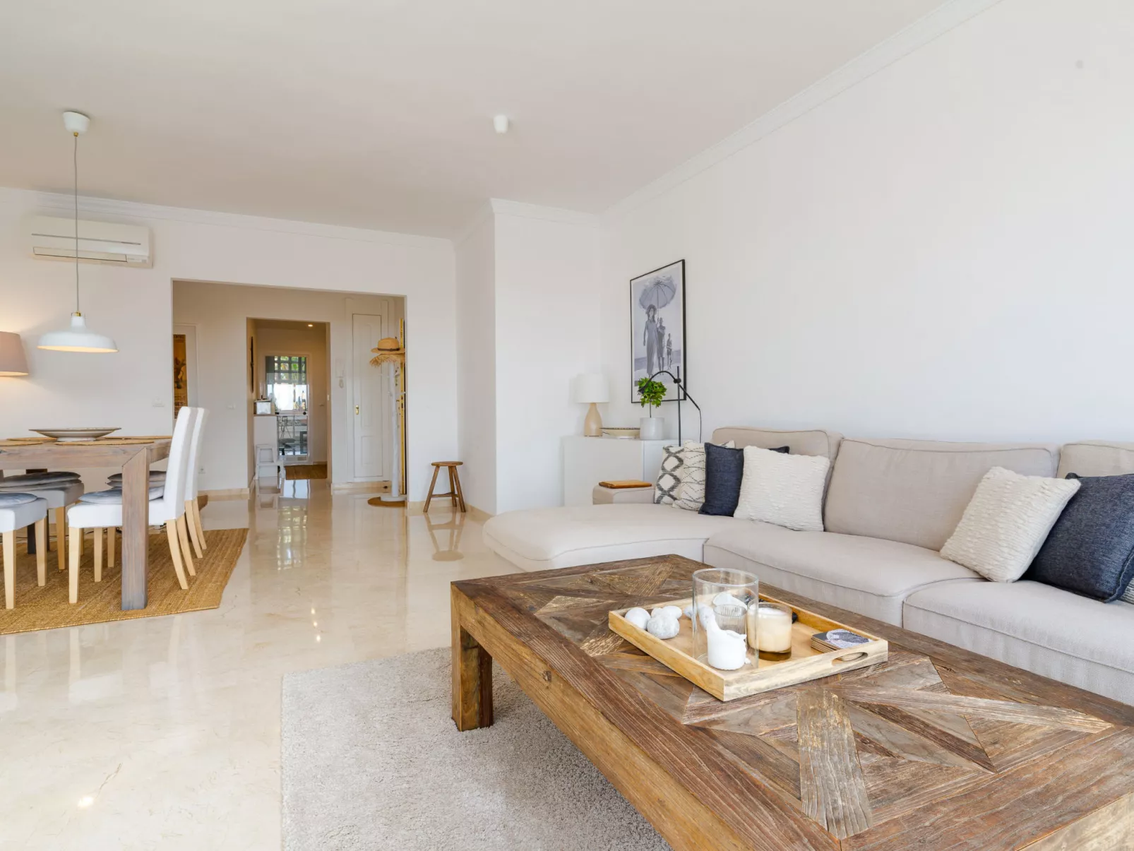 Marbella Playa 7 - Inside