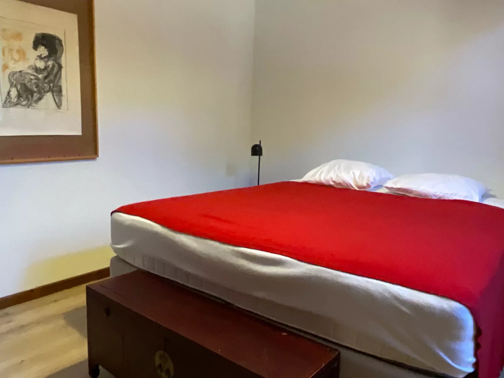 LES VALERIANES - Inside