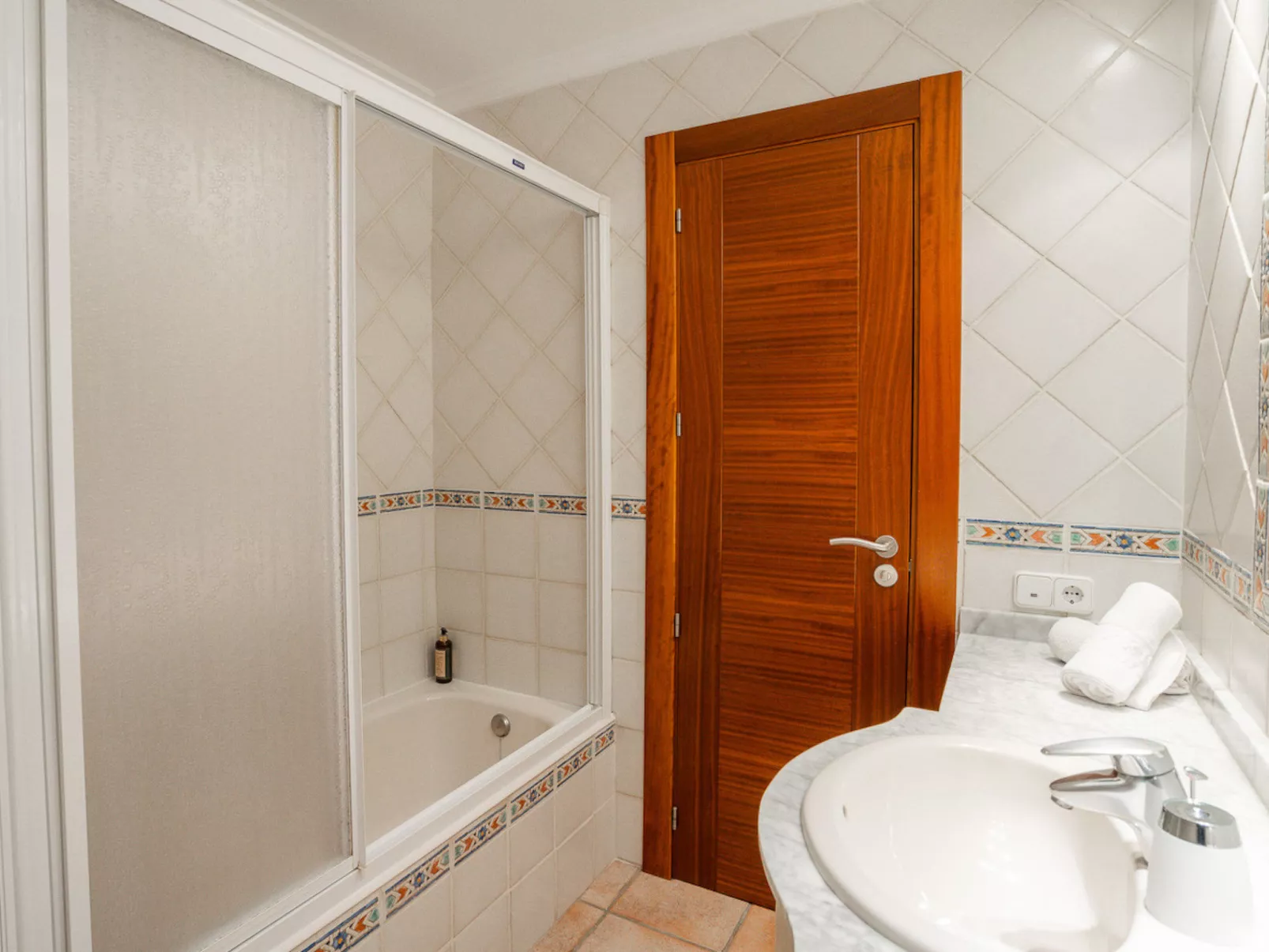 VILLA PORTALS NOUS by Priority Villas - Drinnen