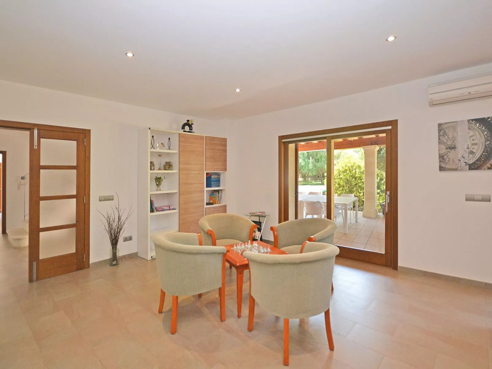 Santa Maria - Drinnen