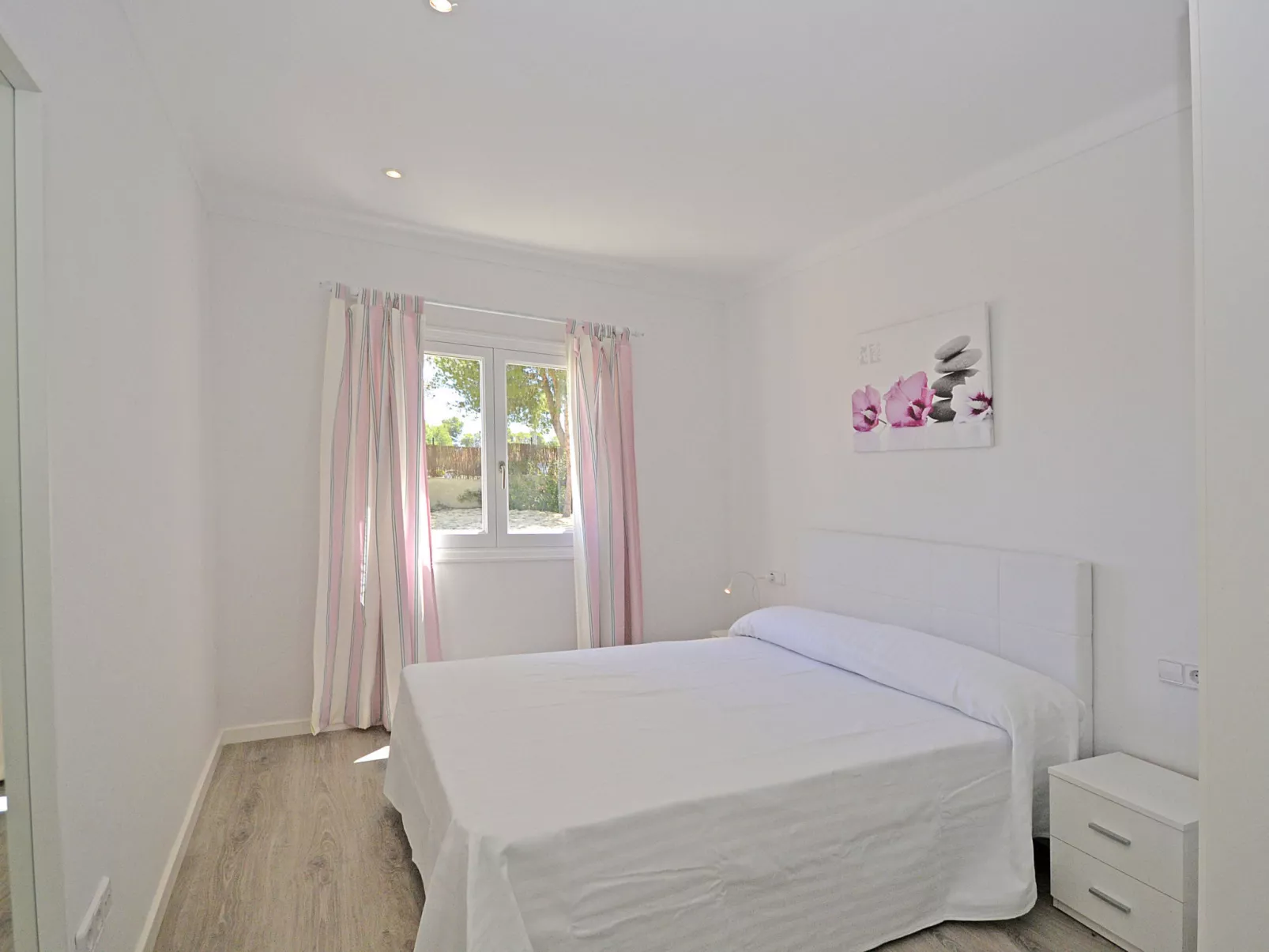 Pinocha (Villa Anglessos) - Drinnen