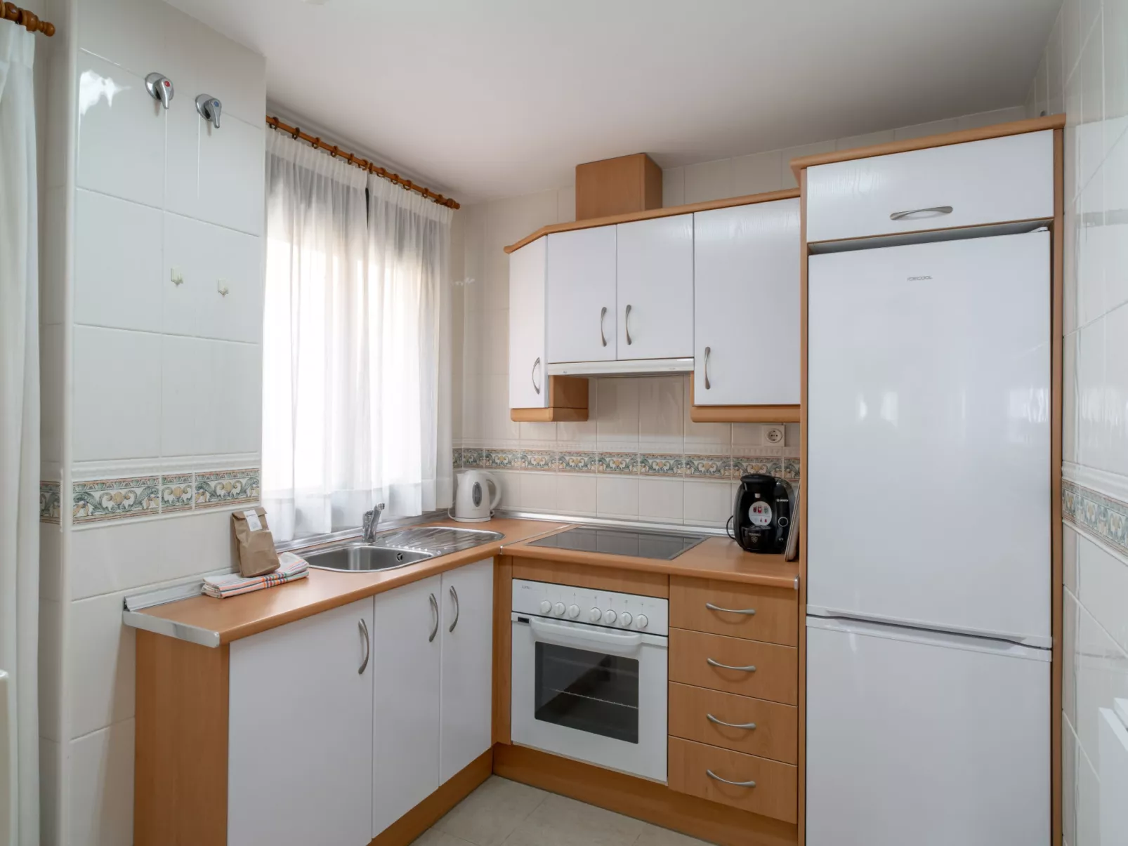 Cala de Nerja Seaview by Casasol - Drinnen