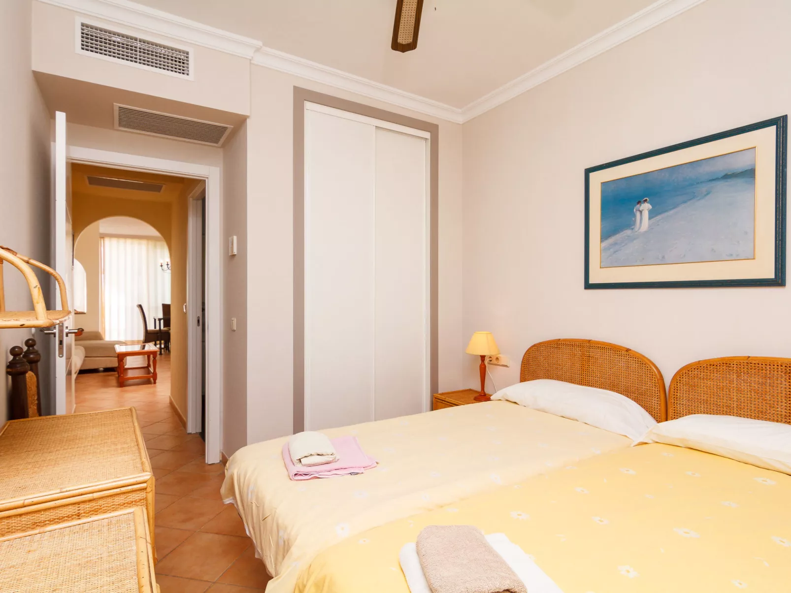 Carabeo 52 Apartment by Casasol - Inside