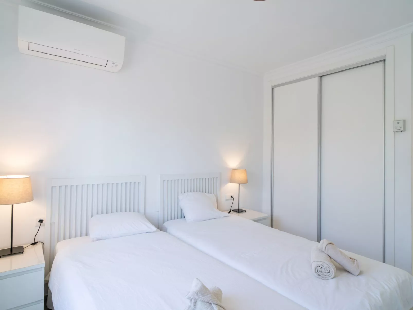 Villa Sandra Luxury Suite by Casasol - Drinnen