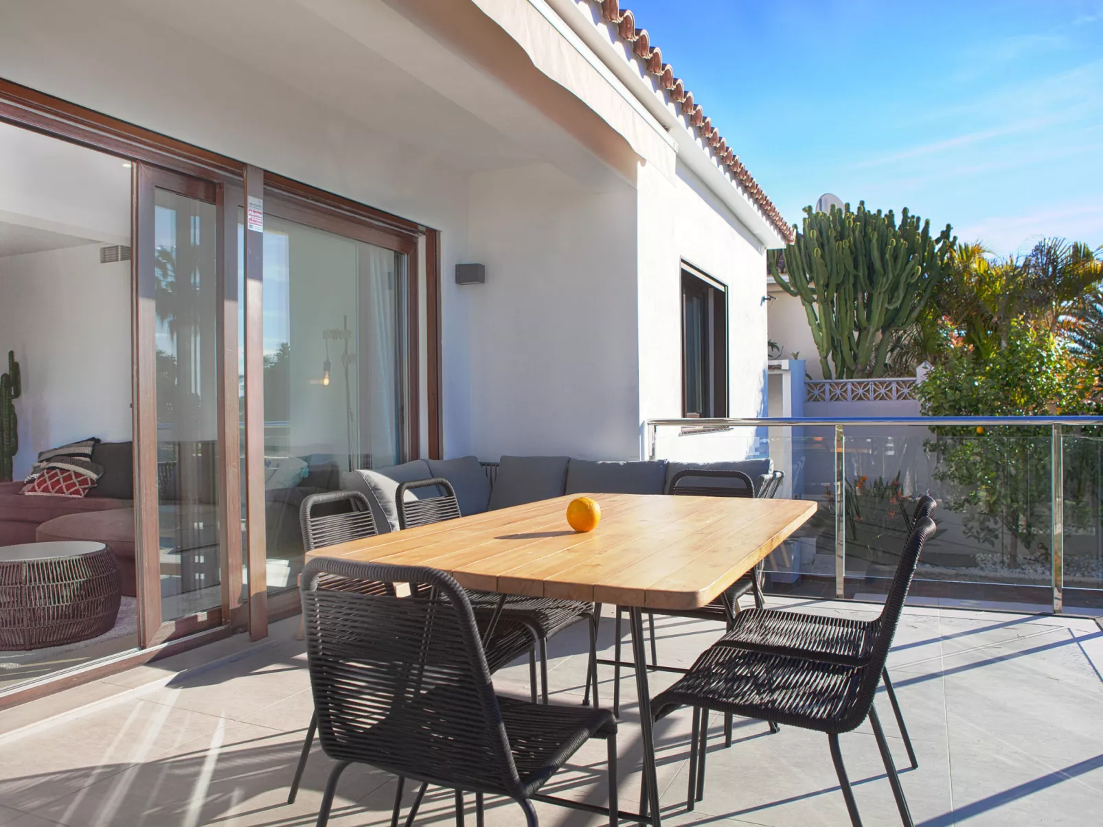 Modern Villa close to Costabella beach - Dedans