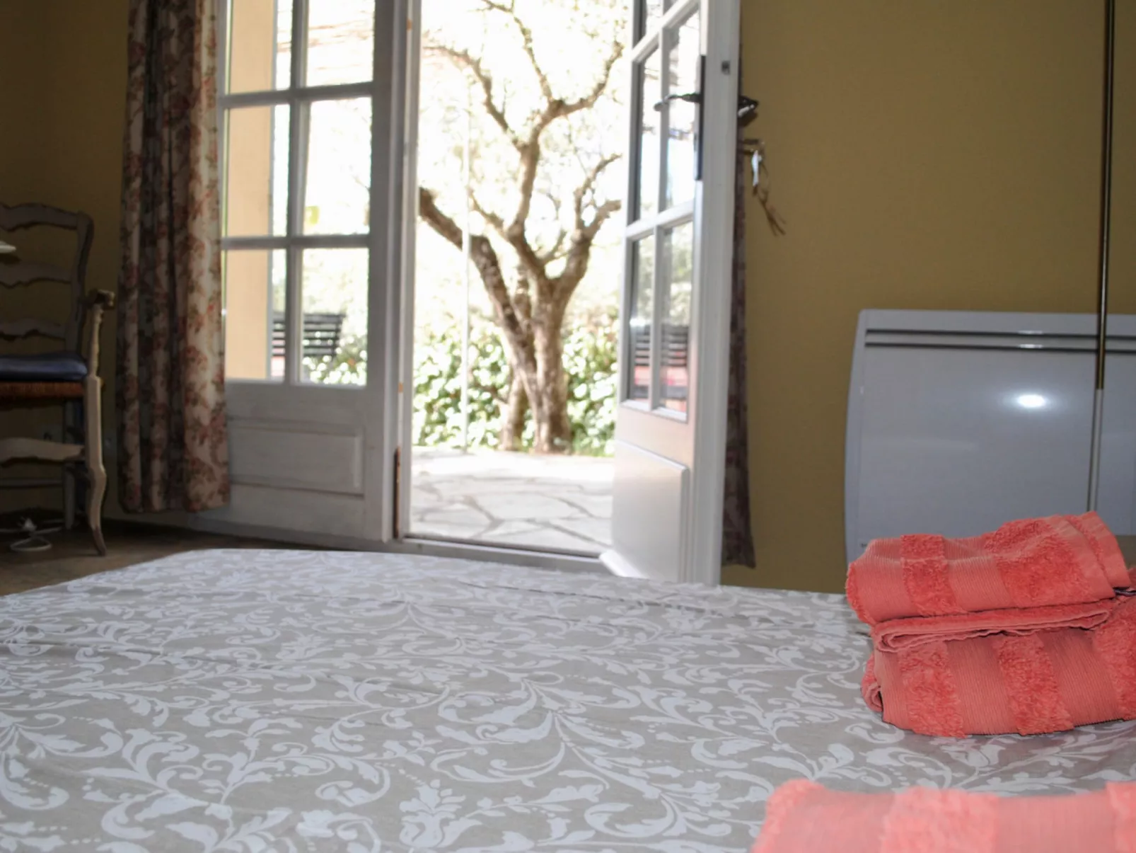 ARTS & FLORES - Dedans