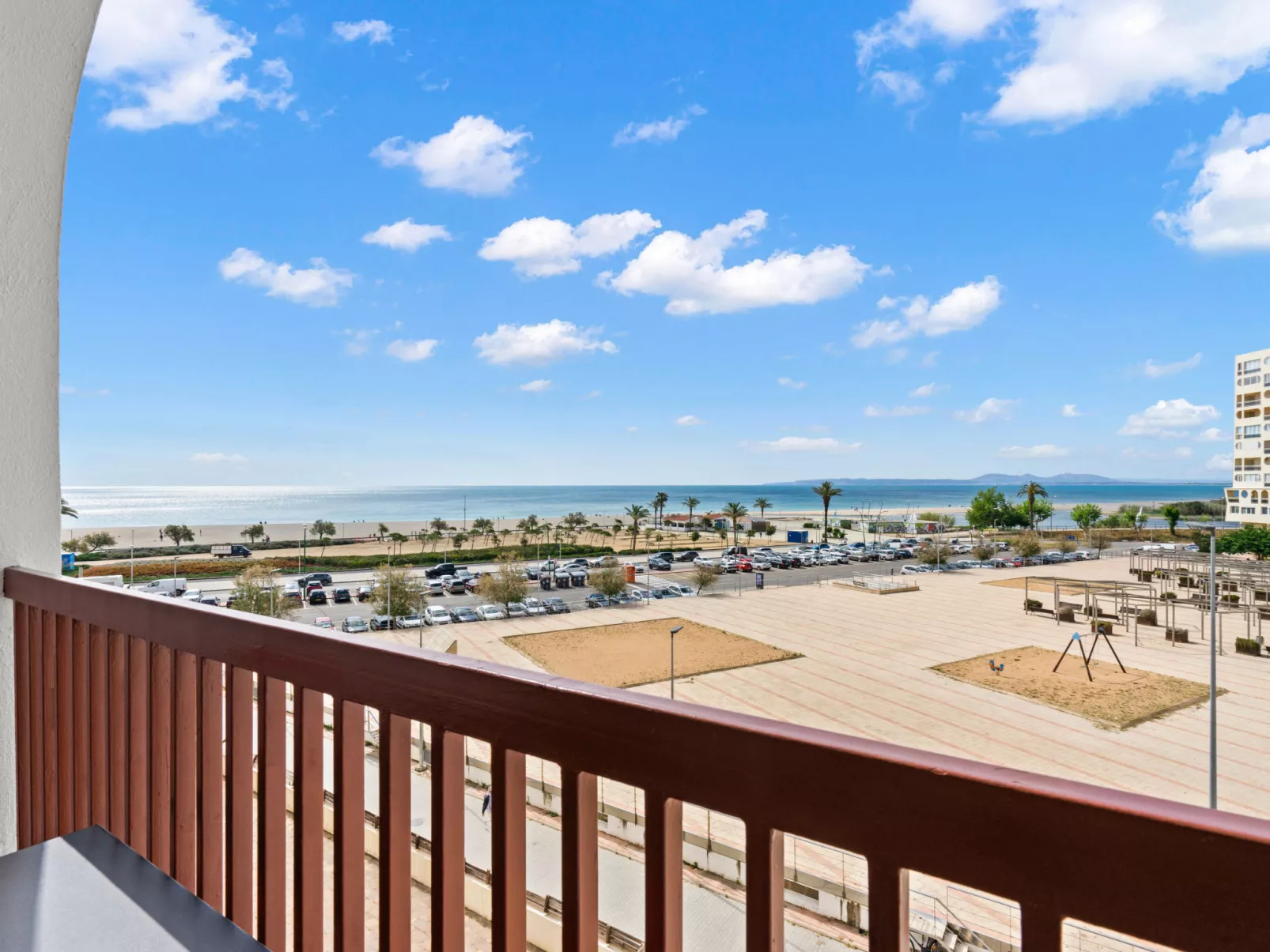 WELCS ESTUDIO 070 EMP frente al Mar - Draußen