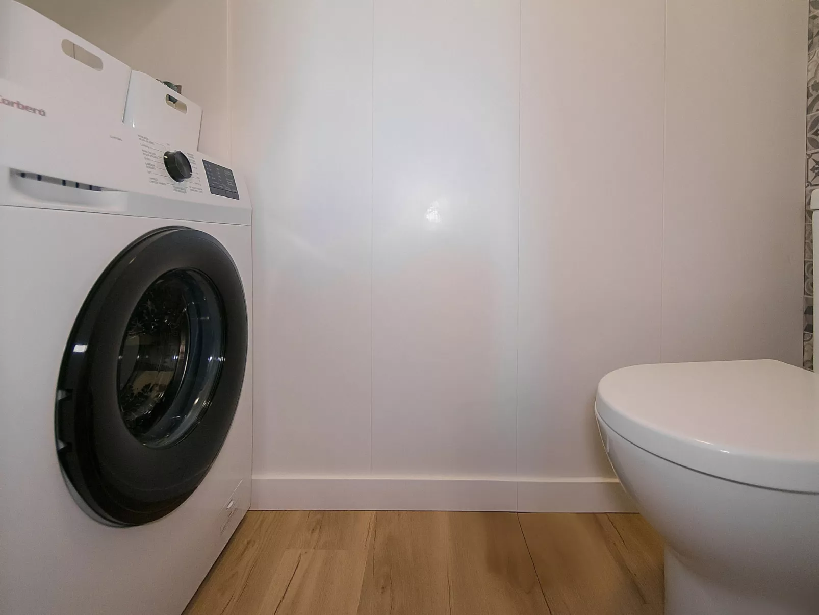 WELCS APARTAMENTO 224 EMP con TERRAZA - Drinnen