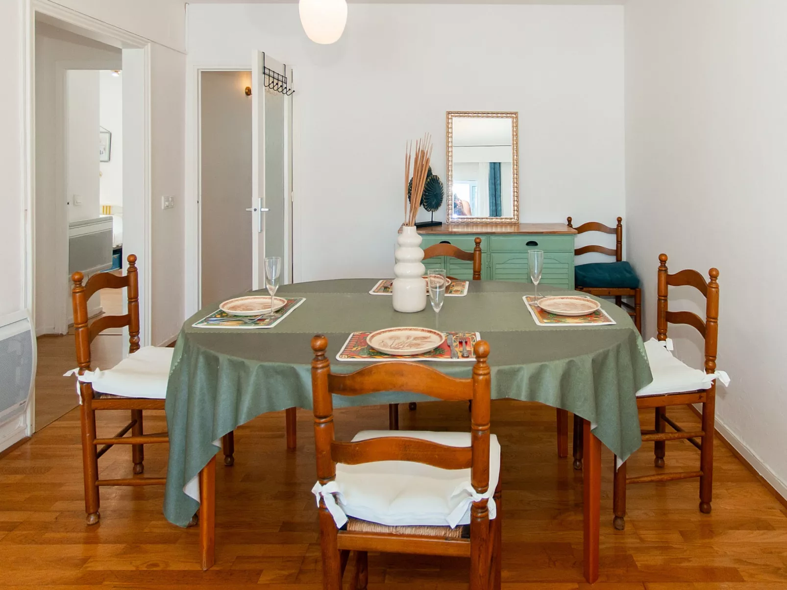 WELCS APARTAMENTO 260 EMP con vistas al canal - Dedans