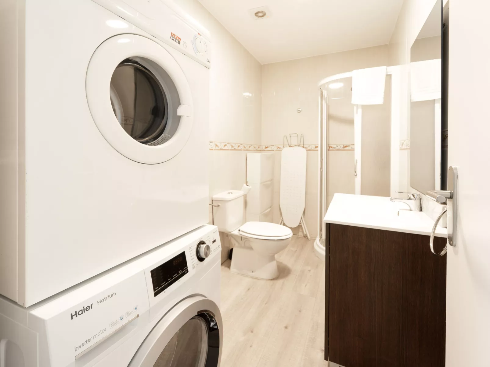 WELCS APARTAMENTO 133 EMP con piscina comunitaria - Inside