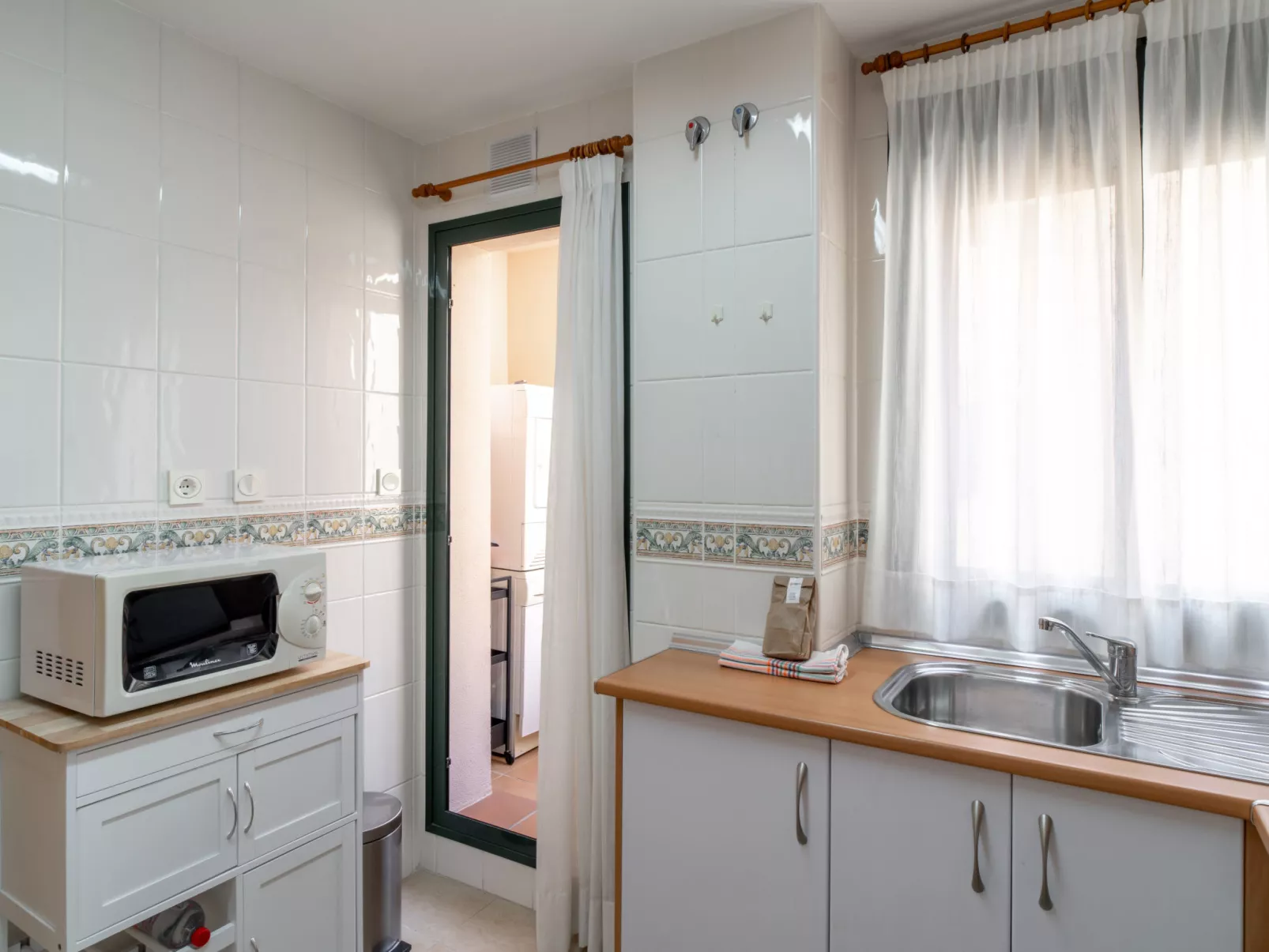 Cala de Nerja Seaview by Casasol - Drinnen