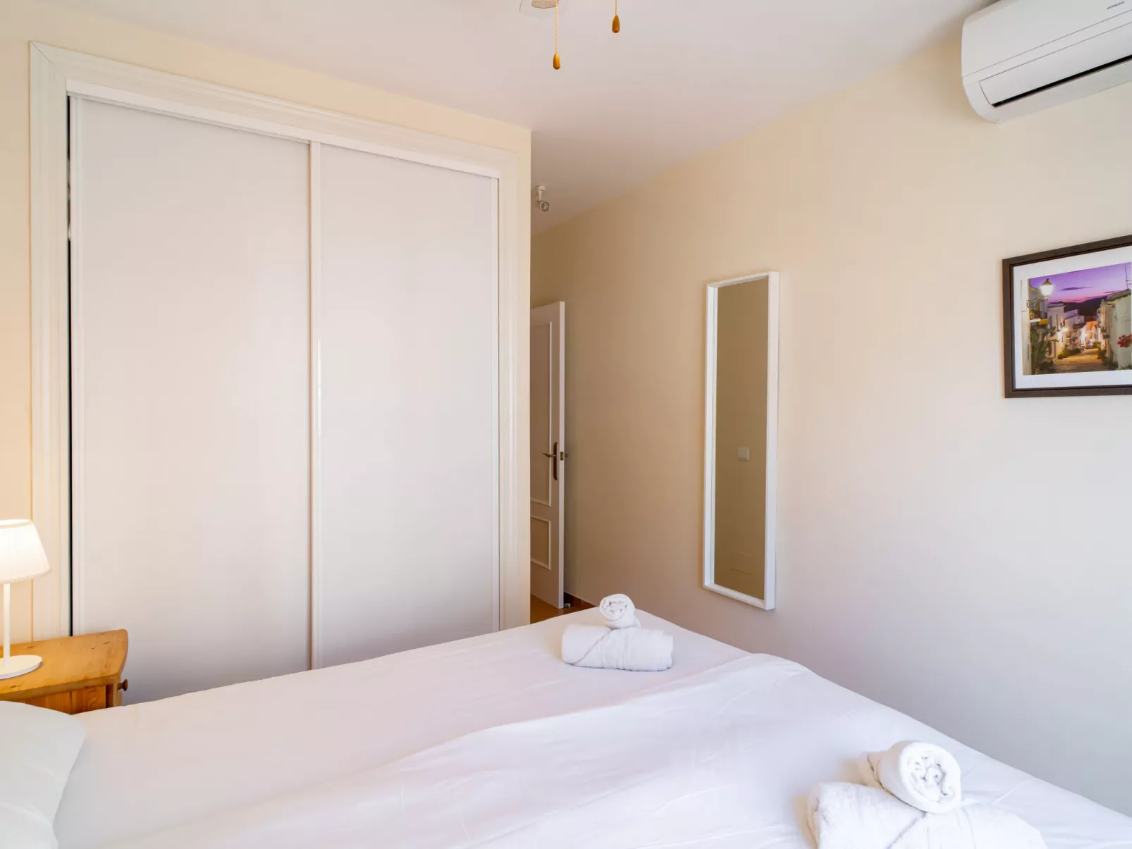 Mediterraneo 1J by Casasol - Inside