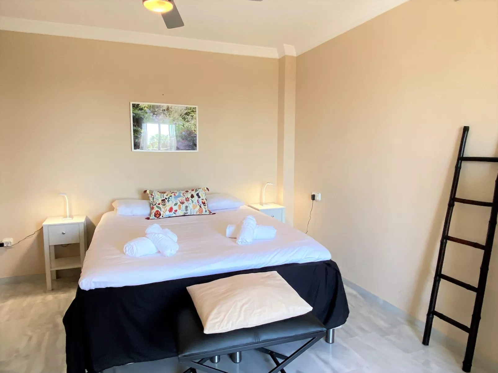 Senorio de Capistrano by Casasol - Inside