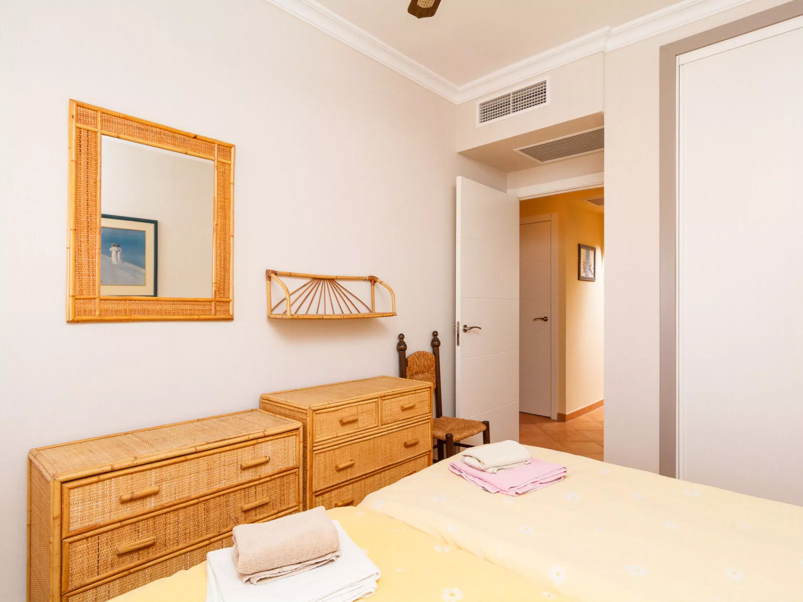 Carabeo 52 Apartment by Casasol - Inside