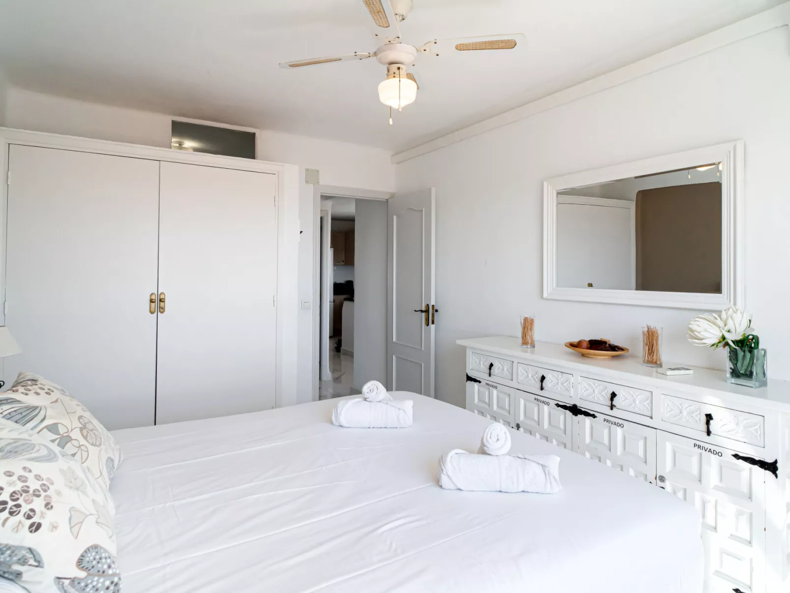 Miami 44 Seaview  by Casasol - Inside