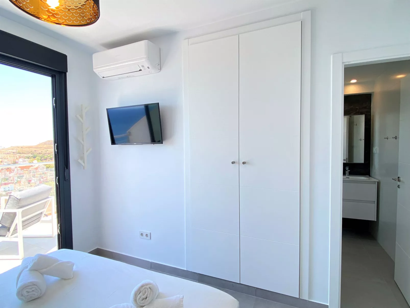 Terrazas de Ladera Duplex 2 by Casasol - Dedans