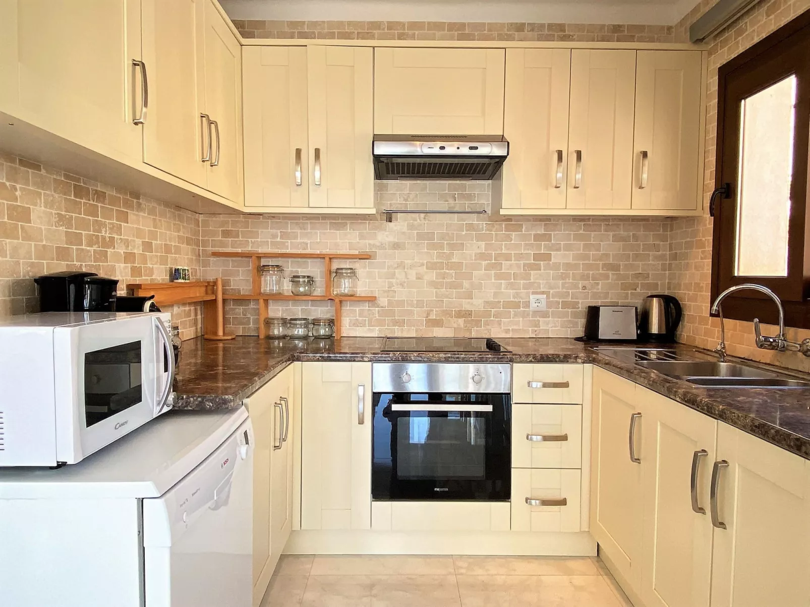 Villa Casa la Vida by Casasol - Inside