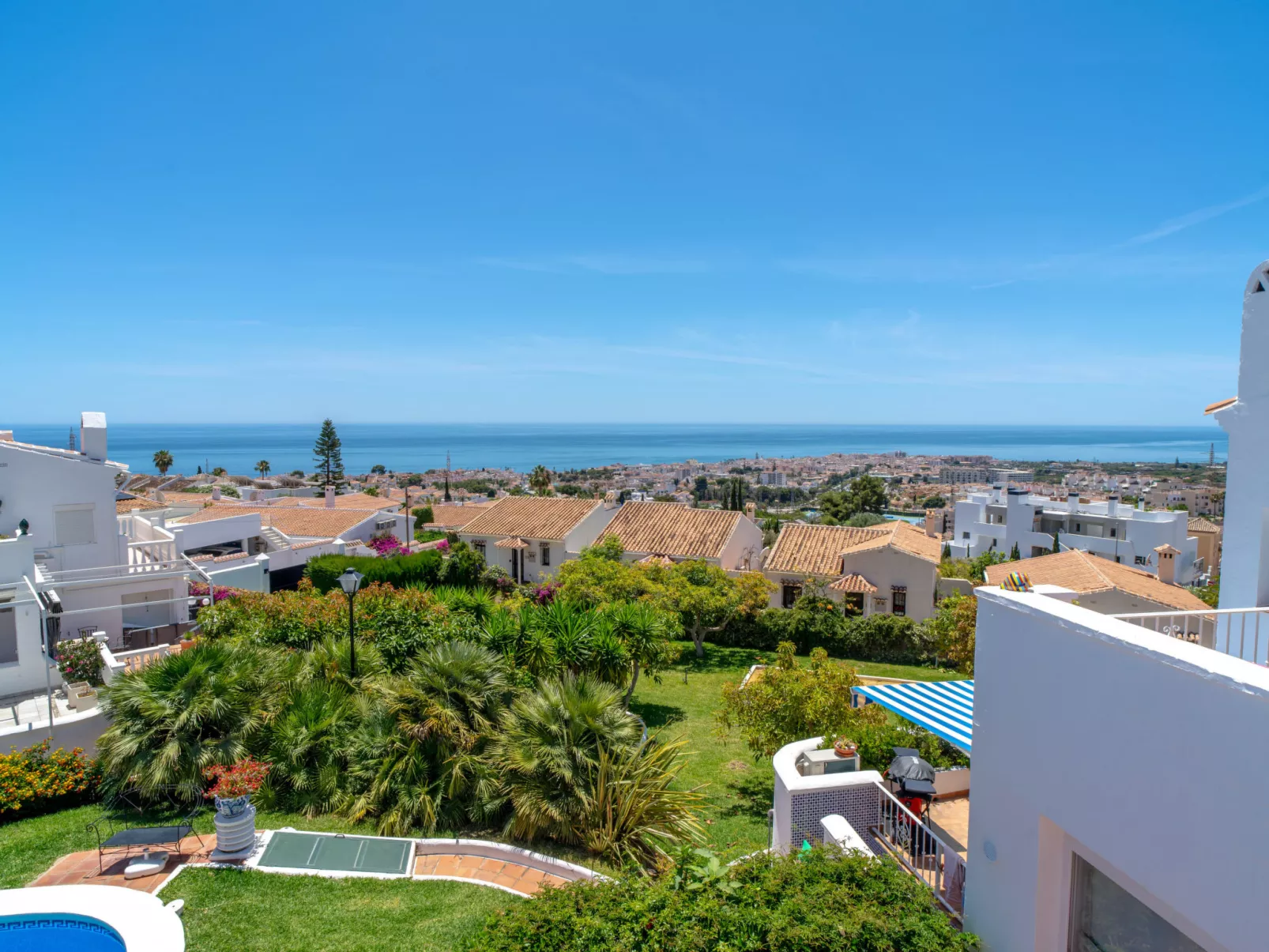 Los Aguacates Bellavista by Casasol - Outside