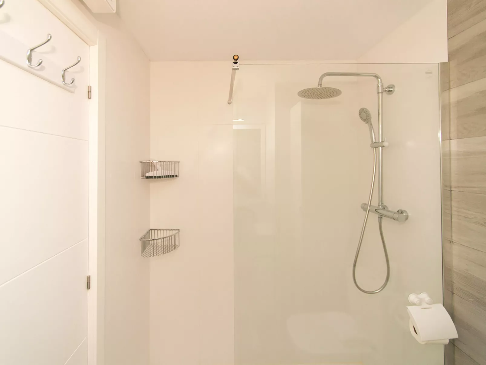 WELCS APARTAMENTO 264 EMP con vistas al canal - Drinnen