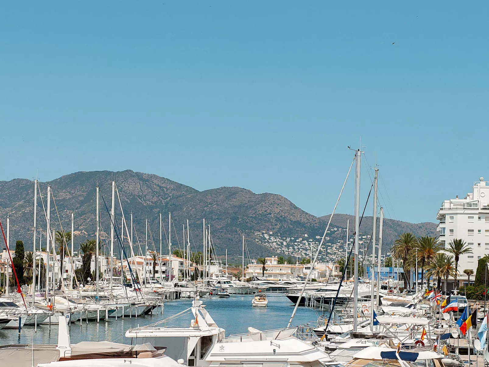 WELCS APARTAMENTO 263 EMP con vistas al canal - Draußen