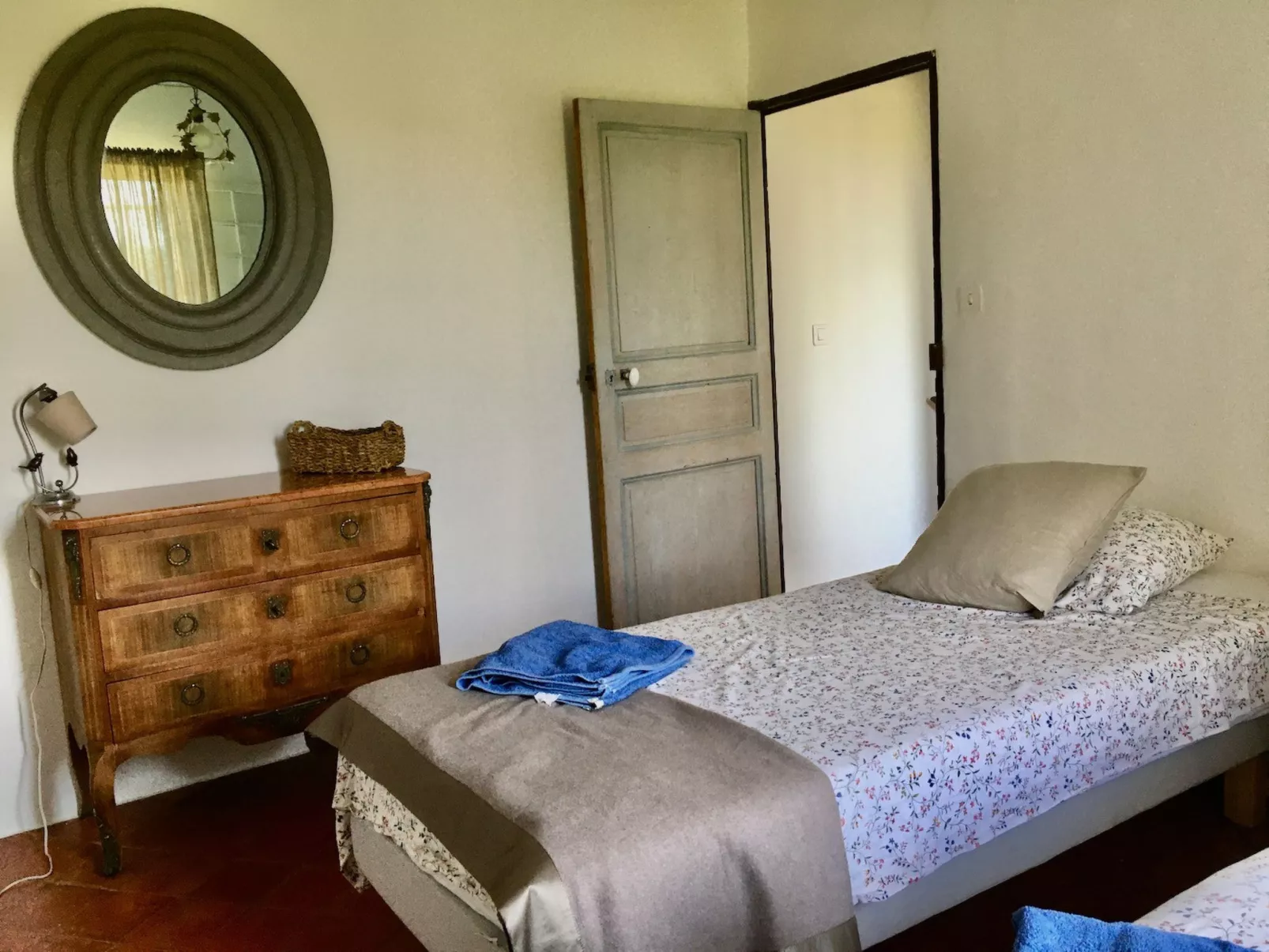 LES 2 PALMIERS - Drinnen