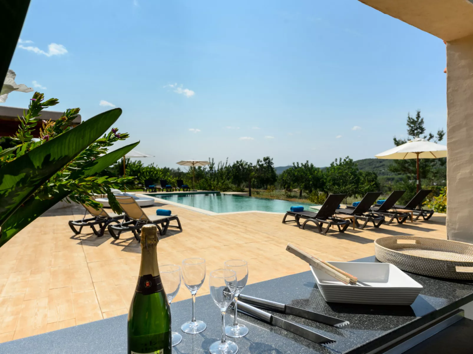 VILLA LUNA - Draußen