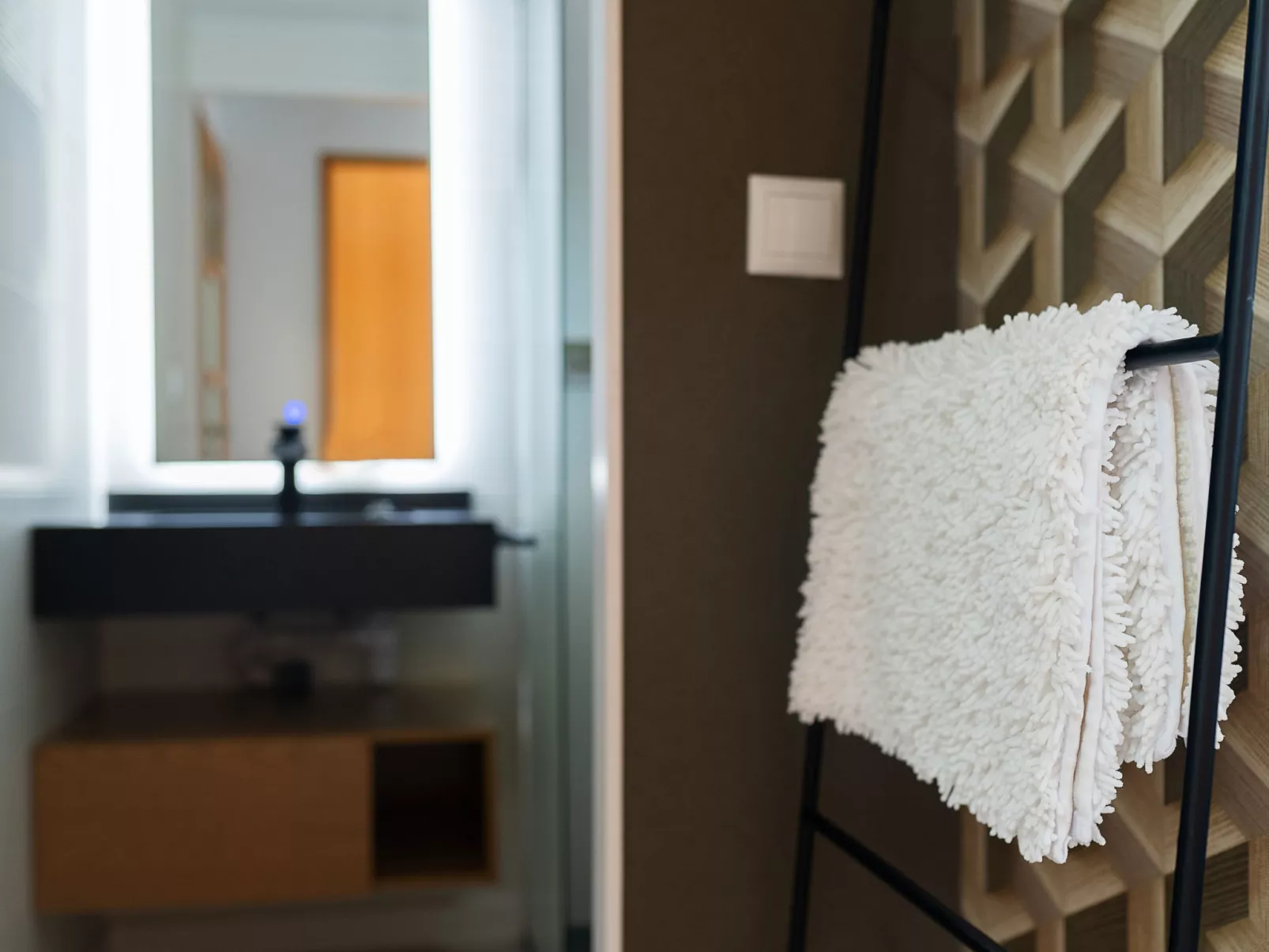 WELCS APARTAMENTO 158 EMP con vistas al canal - Drinnen