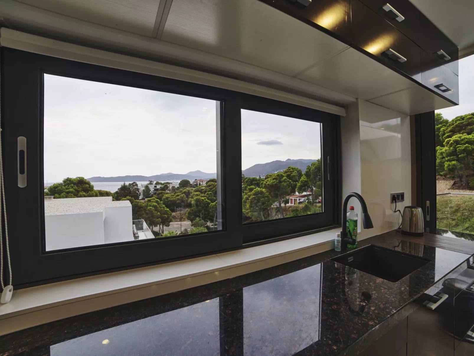 WELCS VILLA MODERNA 097 EMP con piscina - Draußen