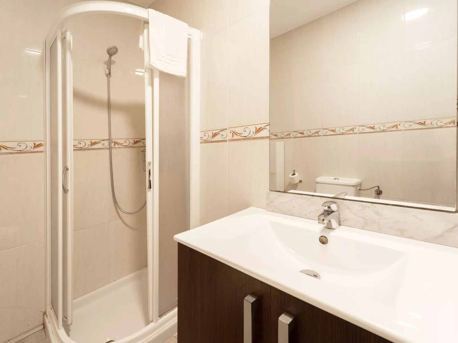 WELCS APARTAMENTO 133 EMP con piscina comunitaria - Inside